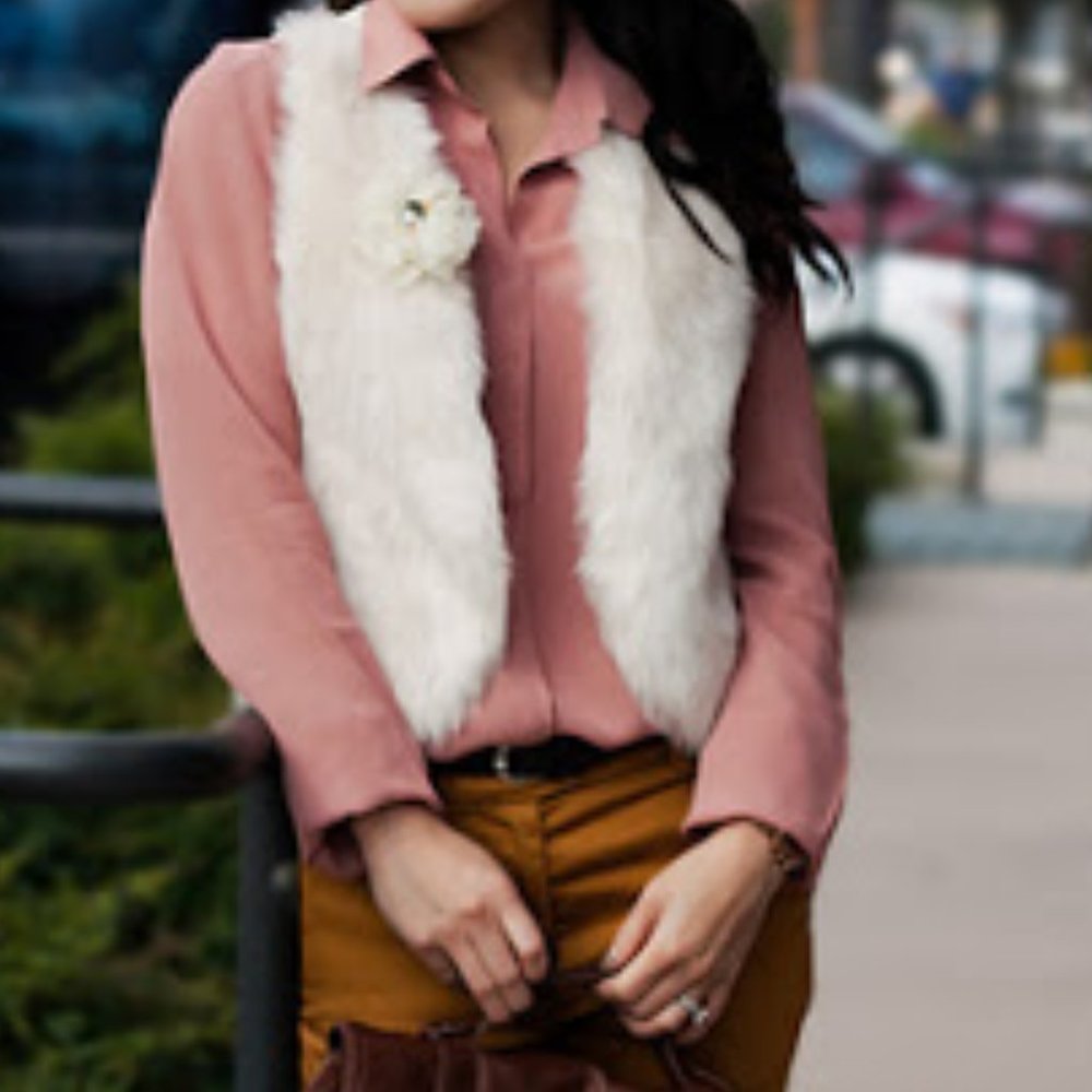 OLSENBOYE Furry Vest with Crochet Back - Picture 6 of 6